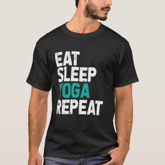 ヨガに生きる ナマステ 瞑想 ゼン 運動 Tシャツ (正面)