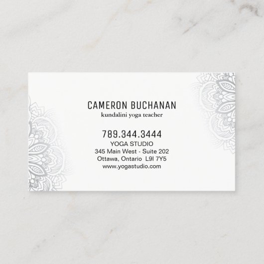 ヨガのインストラクターの名刺 名刺 (裏面)