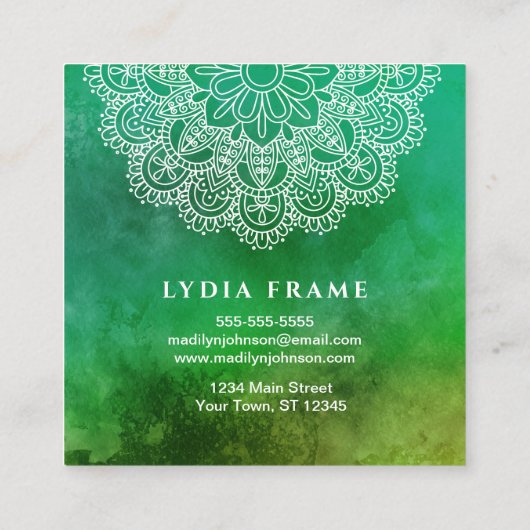 ヨガのインストラクターの緑の水彩画の曼荼羅 スクエア名刺 (裏面)