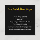 ヨガのポーズを練習する女性|カスタマイズ可能 スクエア名刺 (裏面)