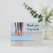 ヨガの女性 ポストカード (スタンド正面)