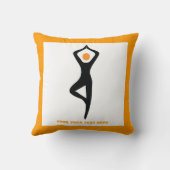 ヨガの木ポーズブラック、オレンジカスタム色 クッション (裏面)