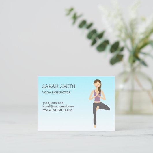 ヨガインストラクターとツリーポーズの女性 名刺 (スタンド正面)