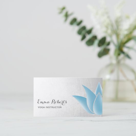 ヨガインストラクターエレガントブルーロータスヒーリングスパ 名刺 (スタンド正面)