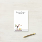 ヨガインストラクターダンサーポーズトレーナー名前をカスタムする ポストイット (デスク上)