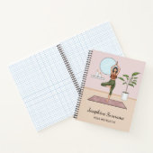 ヨガインストラクターツリーポーズトレーニングガール名前をカスタムする ノートブック (内部)