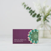 ヨガインストラクターティール(緑がかった色)マンダラフラワーヴィンテージパープル 名刺 (スタンド正面)
