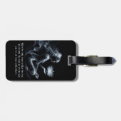 ヨガインストラクターロータスメディテーションポーズミ白熱［赤熱］光を放つスト ラゲッジタグ (裏面横)