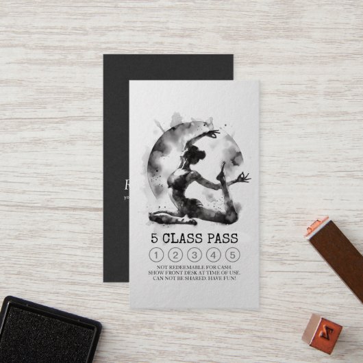 ヨガインストラクター一本足キングポーズ5クラスパス ロイヤリティカード (正面/裏面インサイチュ)