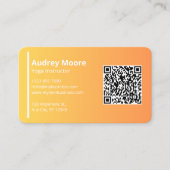 ヨガインストラクター先生ヨガスタジオズプロフェッショナル 名刺 (正面)