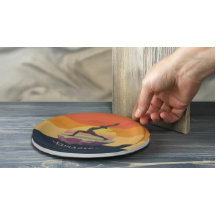 ヨガインストラクター瞑想ポーズサン飛んでいるアイランド