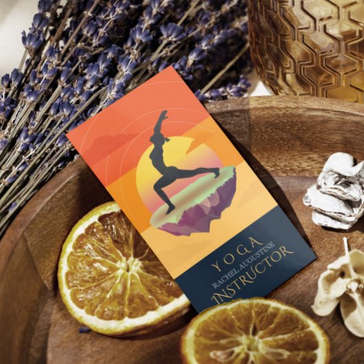 ヨガインストラクター瞑想ポーズサン飛んでいるアイランド 名刺