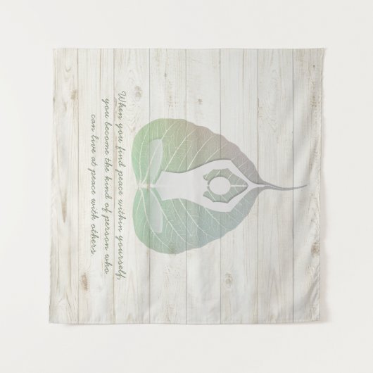 ヨガインストラクター瞑想ポーズボディリーフ引用文 タペストリー (正面(横))