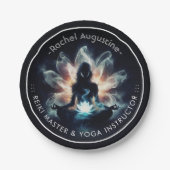 ヨガインストラクター瞑想ポーズミ白熱［赤熱］光を放つストロータス ペーパープレート (正面)