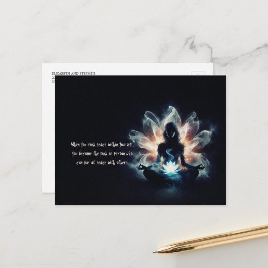 ヨガインストラクター瞑想ポーズミ白熱［赤熱］光を放つストロータス ポストカード (正面/裏面インサイチュ)