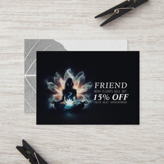 ヨガインストラクター瞑想ポーズミ白熱［赤熱］光を放つストロータス 紹介カード (正面/裏面インサイチュ)