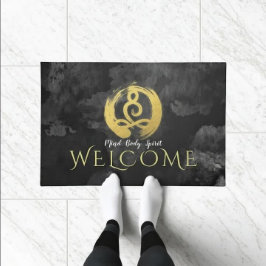 ヨガインストラクター金ゴールド瞑想姿勢禅シンボル ドアマット