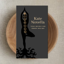 ヨガインストラクター、ツリーポーズ、金ゴールドチャクラブラック