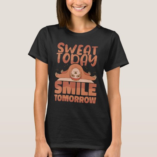 ヨガインストラクター 今日汗明日笑顔 瞑想 Tシャツ (正面)