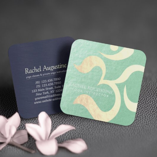 ヨガスタジオメディテーションインストラクターライフコーチOM スクエア名刺