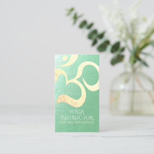 ヨガスタジオメディテーションインストラクターライフコーチOM 名刺 (スタンド正面)