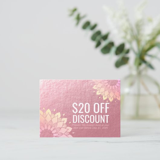 ヨガスタジオ割引クーポン ロイヤルティ ゴールド マンダラ 割引カード (スタンド正面)