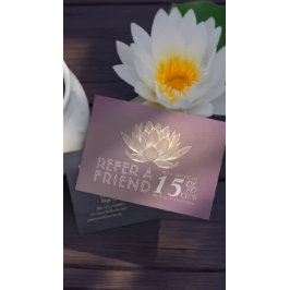 ヨガスタジオ瞑想講師紹介ロータス 紹介カード