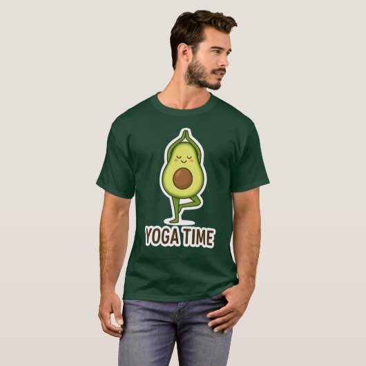ヨガステッカーをかわいいアボカド Tシャツ (正面フル)