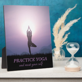 ヨガツリーポーズブラックパープルやる気を起こさせる引用文 フォトプラーク