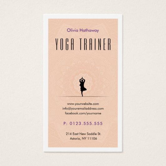 ヨガトレーナー |プロフェッショナル先生 (正面)