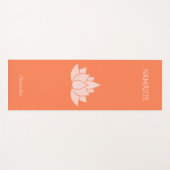 ヨガナマステサンゴ色とロータスガールポーズ  ヨガマット (正面(横))