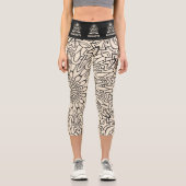 ヨガナマステブッダ猫。クリームとブラック カプリレギンス (正面)