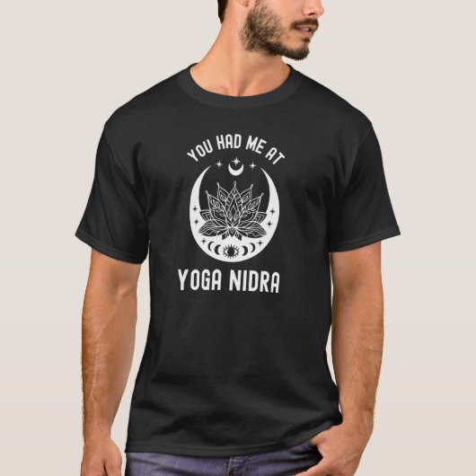 ヨガニドラニューエイジ瞑想ムーンロータスフラワーアン Tシャツ (正面)