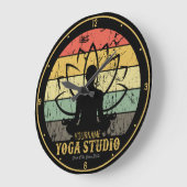 ヨガパーソナライズされたスタジオフィットネスインストラクターグル ラージ壁時計 (傾斜)