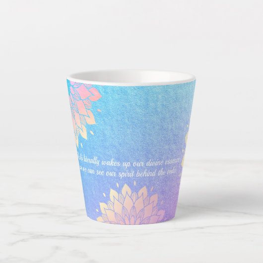 ヨガメディテーションインストラクターブルー金ゴールドマンダラ引用文 カフェラテマグ (正面)