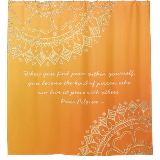 ヨガメディテーション先生オレンジ金ゴールドマンダラ引用文 シャワーカーテン (正面)