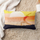 ヨガ先生サンサルテイションハーフムーンポーズ引用文 ランバークッション (ブランケット)