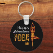ヨガ国際的デー キーホルダー (正面)