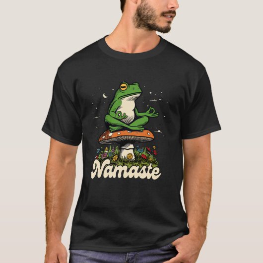 ヨガ恋人メディテーションヨガインストラクターナマステカエル Tシャツ (正面)