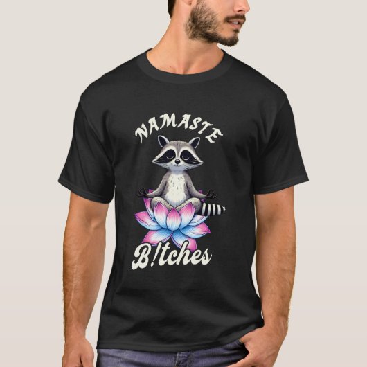 ヨガ愛好家 瞑想愛好家 ナマステ アライグマ ナマステ Tシャツ (正面)