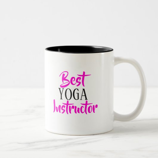 ヨガ最高のインストラクターマグカップ ツートーンマグカップ (右)