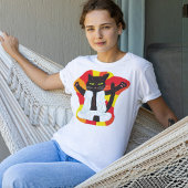 ヨガ猫の瞑想は太極拳を描く Tシャツ