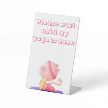 ヨガ猫を待ってくれ