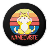 ヨガ猫 セラミックノブ (正面)