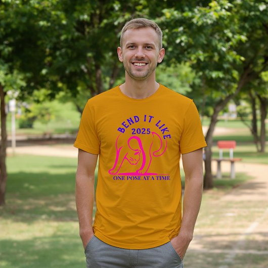 ヨガ猫Tシャツ:2025年のデザインのように曲げおもしろい Tシャツ