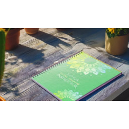 ヨガ瞑想インストラクターグリーンゴールドフォイルマンダラ ノートブック