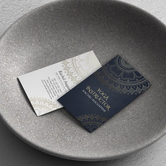 ヨガ瞑想インストラクターシックブラック金ゴールドマンダラ 名刺