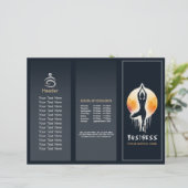 ヨガ瞑想インストラクターツリーポーズフルムーン (スタンド正面)