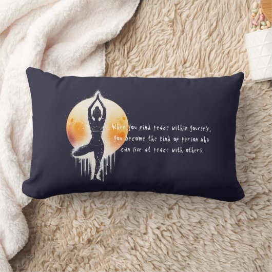 ヨガ瞑想インストラクターツリーポーズフルムーン ランバークッション (ブランケット)