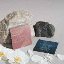 ヨガ瞑想インストラクターピンクゴールドフォイルマンダラ